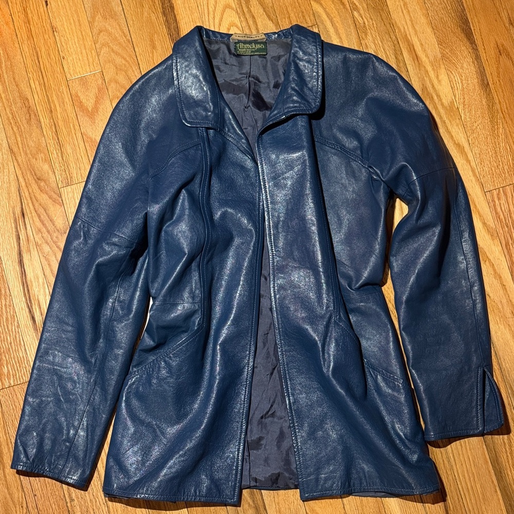 Gorgeous vintage blue leather jacket made in France